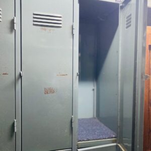 Locker metálico 8 puertas