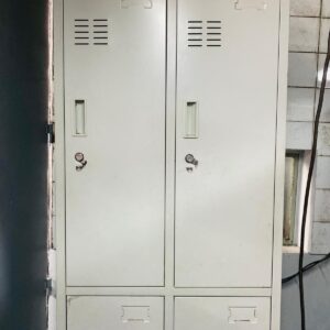 Locker metálico 4 puertas