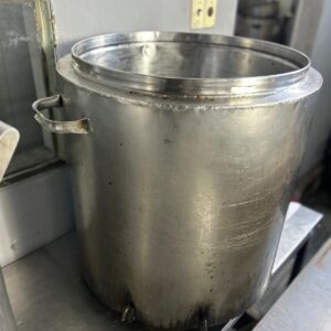 Olla en acero inoxidable con tapa y canilla 120 L