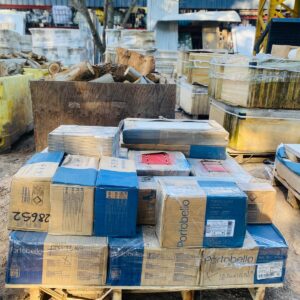 Lote x32 mt2 de cerámicas, guardas y mosaicos