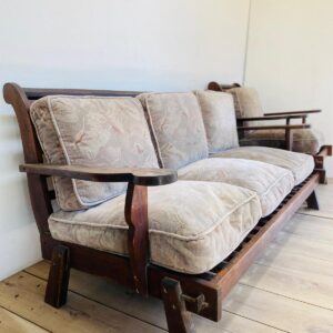 Lote x2 sillones en madera con almohadones