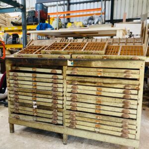 Antiguo ficheros de imprenta en madera