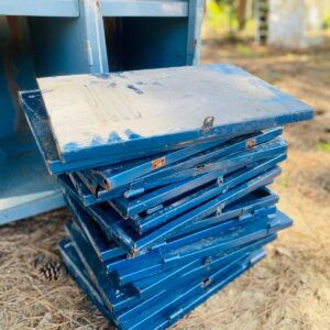 Locker azul en hierro: 20 puertas