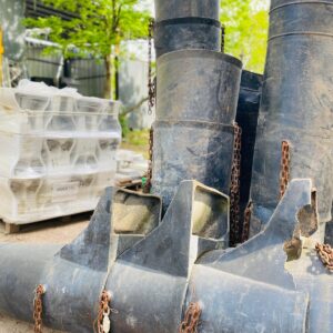 Lote x22 conos de descarga de escombro en PVC