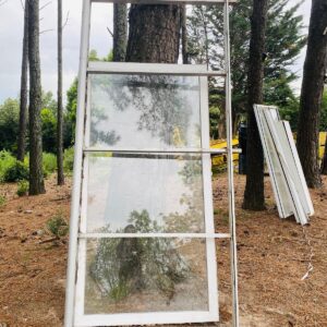 Alero en aluminio (1,95x1,0m) marco: (2,50x1,20m)