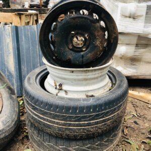 Lote x5: cubiertas y llantas