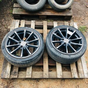 Lote x2 llantas con cubiertas, Volkswagen