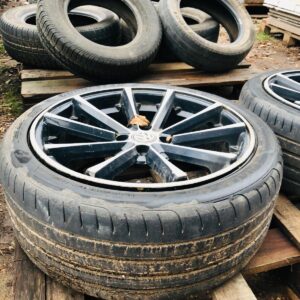 Lote x2 llantas con cubiertas, Volkswagen