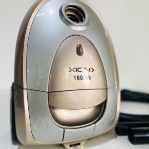 Aspiradora Xion, con accesorios