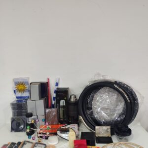 Lote x78: cubre volantes, linterna, fundas de celular, termo, adornos y otros