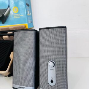 Lote x4: cámaras de seguridad, parlantes, router y otros