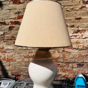 Lote x3: aspiradora para auto, tabla de planchas y lámpara