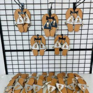 Lote x18 pares de sandalias : talle 38 – 39.