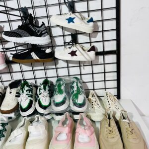Lote x25 pares de calzados : talles del 36 al 41