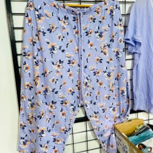 Lote x26 prendas: 18 set de pijamas y 8 remeras M al XXL