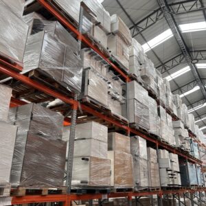 Lote por 90 pallet con mobiliario de cocina (PRECIO EN DÓLARES)