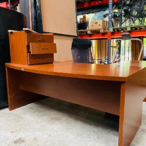 Escritorio en L (2 módulos) + silla de escritorio