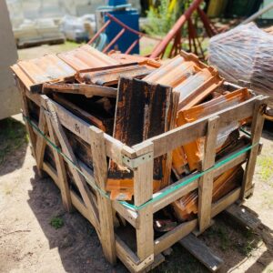 Lote x80 tejas, algunas con detalles