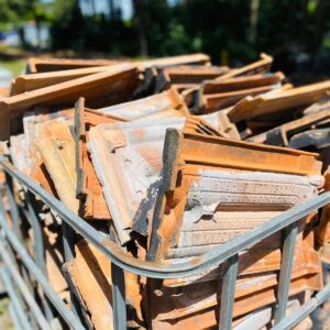 Lote x240 tejas, algunas con detalles