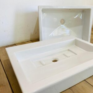 Lote x2 bachas, diferentes, color blanco