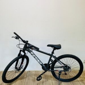 Bicicleta R26, color gris oscuro