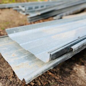 Lote x12 chapas y recortes tipo autoportantes 3,00 a 3,80 m aprox (ancho 50 cm)