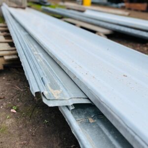 Lote x10 chapas y recortes tipo autoportantes 2,90 a 4,00 m aprox (ancho 50 cm)