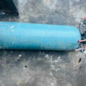 Tanque hidroneumático en fibra de vidrio, 1,50X0,50M.