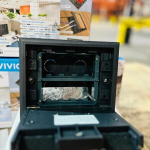 Lote x3 toma corriente de empotrar: Piso – Pared VIVION