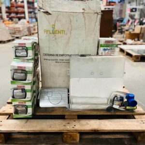 Lote x17 u: cisterna de empotrar y botones de cisterna para pared.