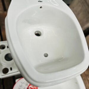 Lote x5 u: bidet, cisterna mochila y inodoro