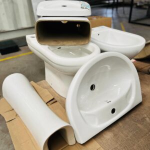 Lote x5 u: inodoro, bidet, mochila cisterna y otros