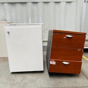 Lote x2 muebles diferentes