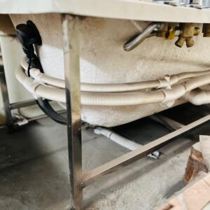 Jacuzzi en fibra: con motor