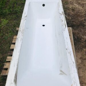 Bañera en fibra 1,70x0,70x0,40 con DETALLES