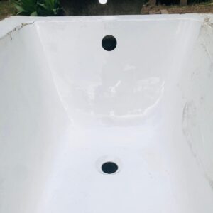 Bañera en fibra 1,70x0,70x0,40 con DETALLES