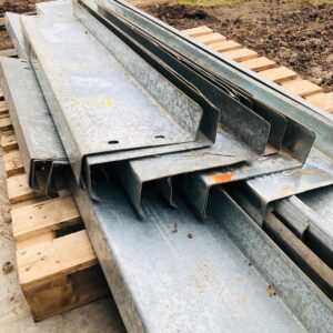 Lote x22 plegados de chapa galvanizados ,47x0,24x0,09 m – 75x24x9 cm