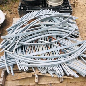 Lote x100 piezas de acero galvanizado curvo