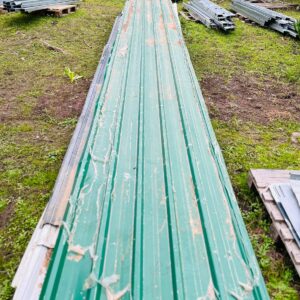 Lote x7 chapas y recortes trapecio: 7,40 x 1,0 m – 5,70 x 1,10 m
