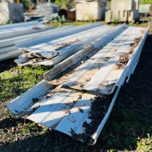 Lote x10 chapas y recortes tipo autoportantes 2,80 a 3,00 m aprox (ancho 50 cm)