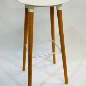 Banqueta en madera y pvc, color blanca NUEVA