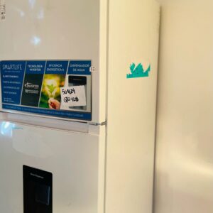 Heladera con dispensador SMARTLIFE. PRENDE ENFRIA