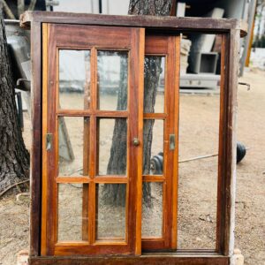 Ventana en madera 2 hojas 1,39x1,27 m
