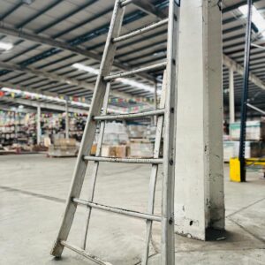 Escalera en aluminio 4 m