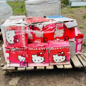 Lote x 26,43 m2 de cerámicas y guardas diseño Hello Kitty 20x20 cm