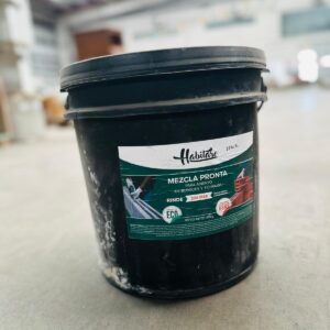 Balde con mezcla pronta para pegar bloques y ticholos 30 kg