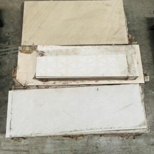 Lote x10 m2 de cerámicas varias