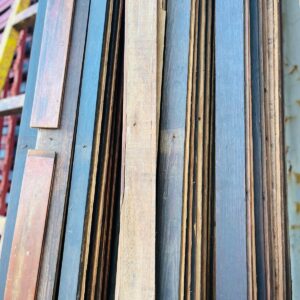 Lote x58 tablas de pinotea machimbradas 3,00 a 3,90 m