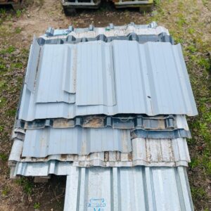 Lote x44 recortes de chapa trapecio 1,10x0,60 m | 1,38x1,0 m