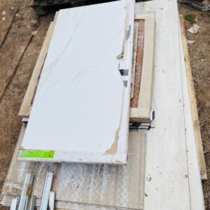 Lote x25 m2 de cerámicas varias